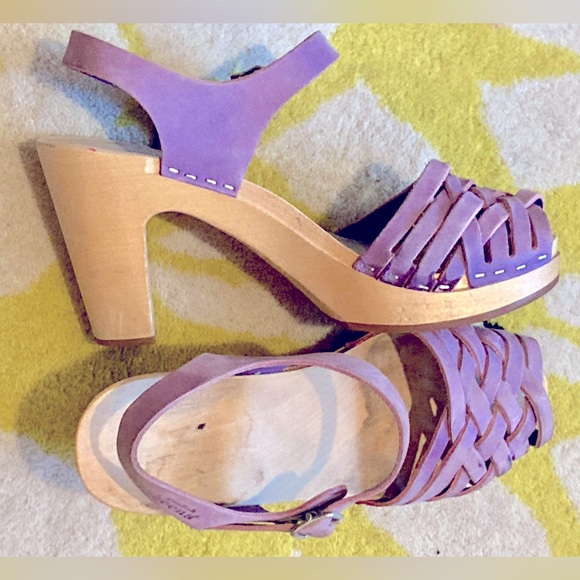Swedish Hasbeens Shoes - Swedish Hasbeens Purple Leather Clogs/Sandals Sz 37 US 7